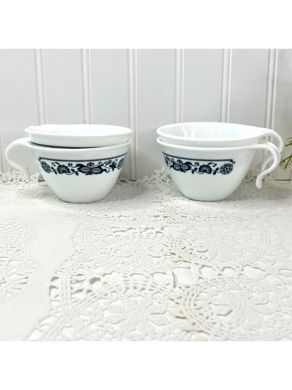 Vtg Corelle Old Town Blue Tea Coffee Cups Set of 4 Hook Handle Cottage Core
